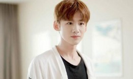 白敬亭娱乐圈吃瓜视频,娱乐圈幕后故事大揭秘